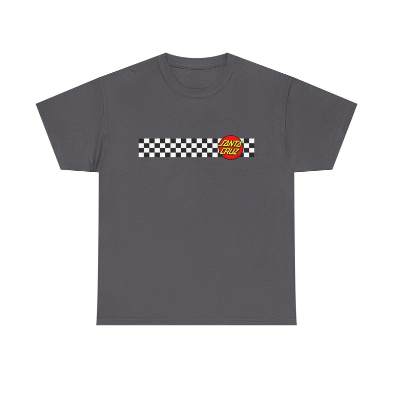 Camiseta de skate a cuadros / Camiseta de skate inspirada en Santa Cruz Camiseta urbana de skate Camiseta retro con gráfico de parque de skate Regalo unisex para skaters imagen 20