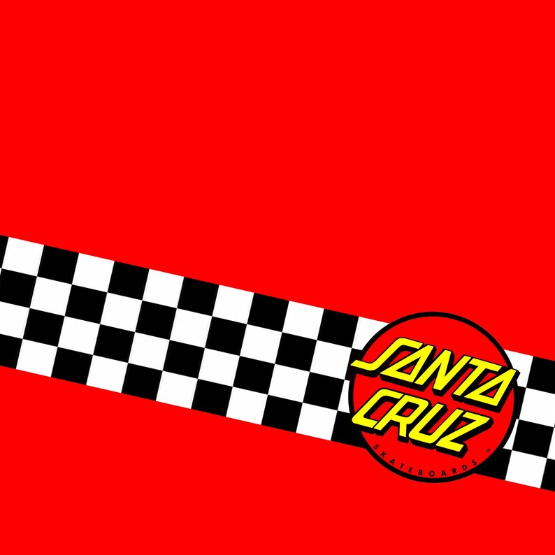 Puede incluir: Un fondo rojo vibrante con una franja diagonal de cuadros blancos y negros que atraviesa el centro. Un logotipo circular rojo con borde amarillo contiene el texto Santa Cruz Skateboards en letras amarillas con bordes negros.