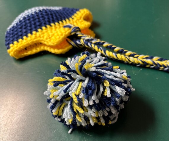 Handmade Crocheted Blue Beret with Pom-Pom Tassels Crochet Pattern: Poofy Hearts Beret – HELLOhappy main image 4