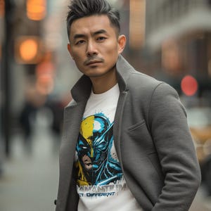 Dadamantium Built Different T-Shirt Marvel Wolverine-Inspired Dad Tee | Odważna grafika komiksowa | Superbohaterski prezent na Dzień Ojca