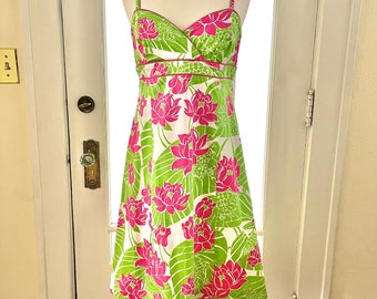 Classic Lilly Pulitzer Lined Cotton Pink and Green Floral Frog Sun Dress Size 4