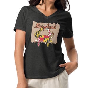 T-shirt Time to Eat à col en V crabe du Maryland, col en V décontracté MD Crab pour femmes, MD Summer Vibes, col en V MD Crab pour femmes
