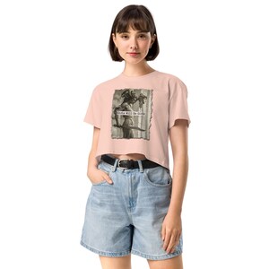 Medusa Crop Top, Medusa Shirt, Summer Shirt, Female Power Shirt, Premium Soft, Breathable, Summer Colors