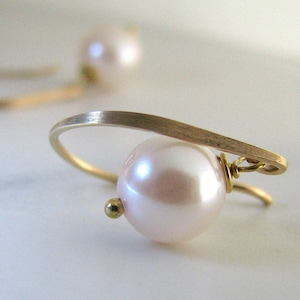Pearl Earrings, White Pearl Earrings, Gold Earrings, AA Akoya Pearl Earrings, Salt Water Pearls, Classic White Pearl Earrings  - Timeless