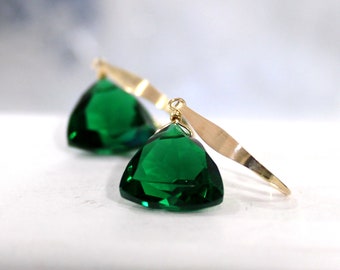 Emerald Green Earrings, Gold Earrings, Green Quartz Earrings, Green Earrings, Sparkly Earrings, Quartz Trillion Earrings - Evergreen