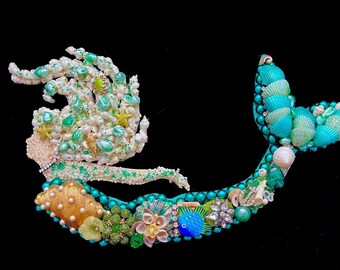Mermaid Wall Art Decor, Upcycled Vintage Jewelry Art, Jewelry Collage Art, Ocean Beach Seaside Decor, Mermaid Lover Gift, Kale Mermaid