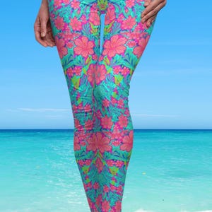 Fish and Flowers Leggings, Tropical Yoga Pants, Hibiscus Activewear, Island Lux Leggings, Beach Workout Pants, Fishing Aesthetic