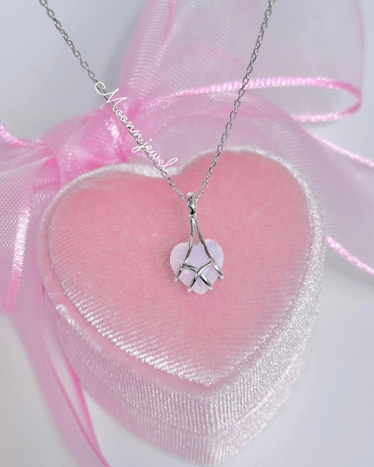 Cuarzo Rosa Barbie El Castillo De Diamantes Collar Barbie Diamond