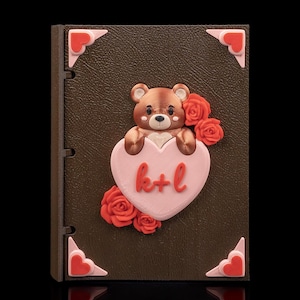 Beary Special Custom Scrapbook - Design personalizzabile, perfetto per la personalizzazione, rilegatura di alta qualità, esperienza di rilegatura unica