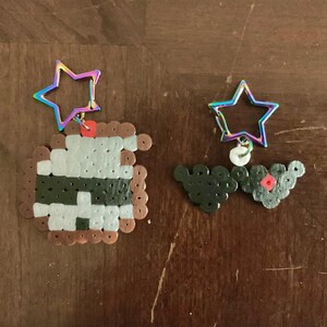 Dave/Lil Hal Homestuck Perler Keychains