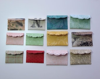 Lot de 10 enveloppes miniatures : décorations de journaux indésirables/éphémères