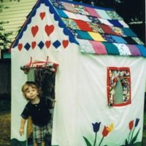 Casa de la abuela digital, el patrón original de la casita de juegos para niños pequeños
