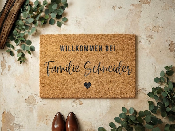 Fußmatte Personalisierbar aus Kokos mit Familienname  „Willkommen bei Familie“ | Hochzeitsgeschenk | Geschenk Einzug | Willkommen Türmatte