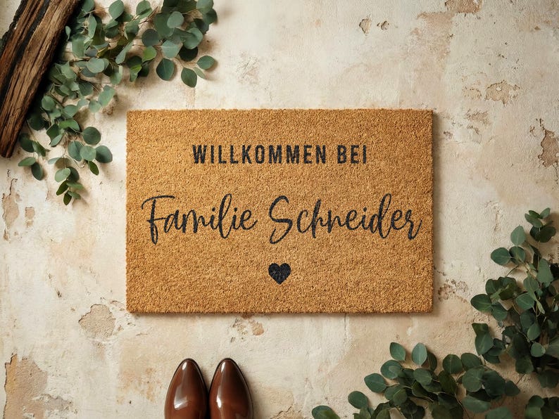 Fußmatte Personalisierbar aus Kokos mit Familienname „Willkommen bei Familie“ | Hochzeitsgeschenk | Geschenk Einzug | Willkommen Türmatte afbeelding 1