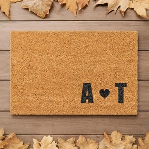 Personalized doormat made of coconut with initials | Gift for couples | Doormat | Welcome mat for front door | Entrance area decoration