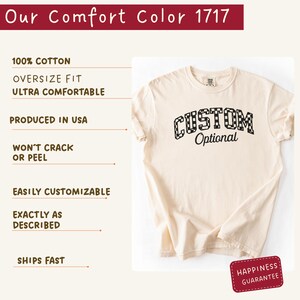 Spersonalizowana koszulka z nadrukiem Comfort Colors Varsity Letter Stwórz własną koszulkę, spersonalizowana koszulka na grupowe podróże, koszulka na zjazd rodzinny zdjęcie 6