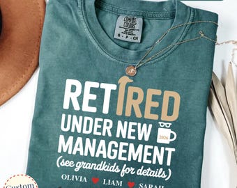 Retired Party Geschenk unter neuer Leitung 2026 Comfort Colors T-Shirt, benutzerdefinierte Enkel Namen Shirt