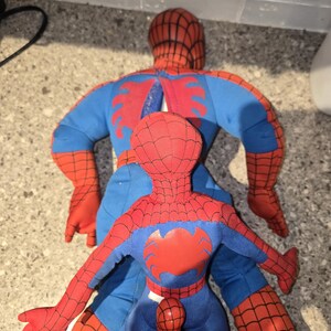 THREE (3) SPIDER-MAN Toy Dolls Action Figures 20" - 14" - 6" Marvel image 4