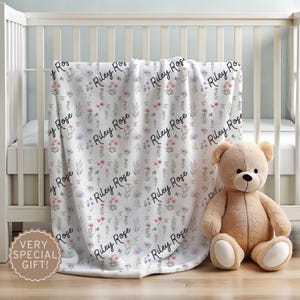 Personalized Wildflower Baby Blanket, Custom Baby Name Blanket, Newborn Girl Nursery Decor, Newborn Swaddle, Hospital Blanket, Gift for Baby
