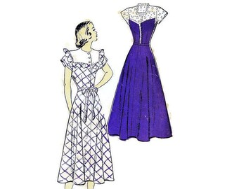 1940s Dress with Square Yoke New York 424 B35 Sz 17 Junior size VFG