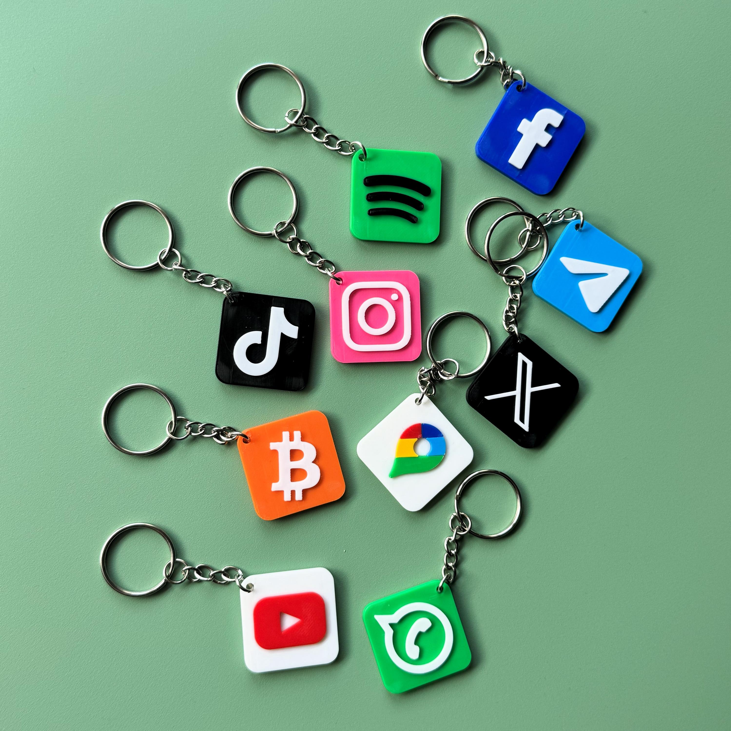 Personalized NFC Keychain | Customizable NFC Tag Keychain With Icon ...
