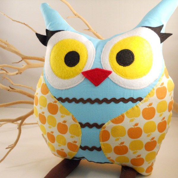 bellamina's owl pillow