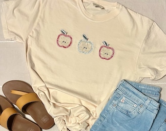 アップル純正　半袖ポロシャツ虹色リンゴ刺繍入と1997LaboFinder CD アップル純正半袖ポロシャツ虹色リンゴ刺繍入と1997LaboFinder CD