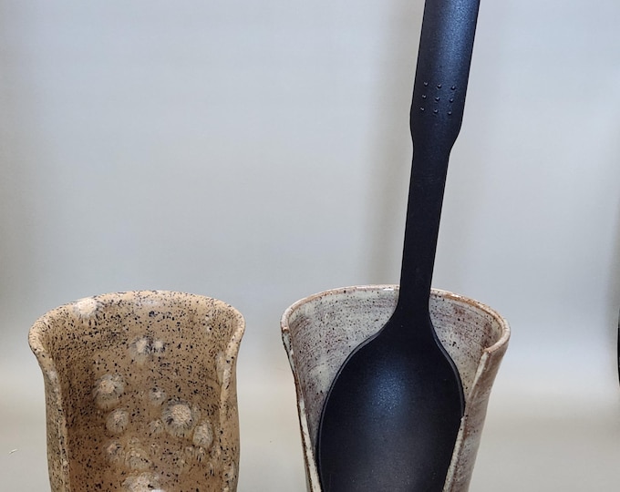 Upright Spoon Rest