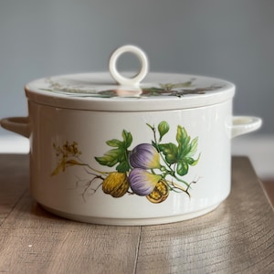 Vintage Villeroy and Boch Covered Baking Dish Made in Luxembourg