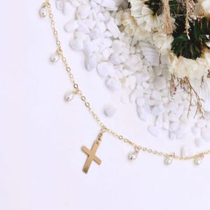 Minimal Pearl Cross Necklace, Gold Filled or Sterling Silver, Freshwater Pearl Beaded Chain, Simple Cross Pendant, Christian Gift for Her