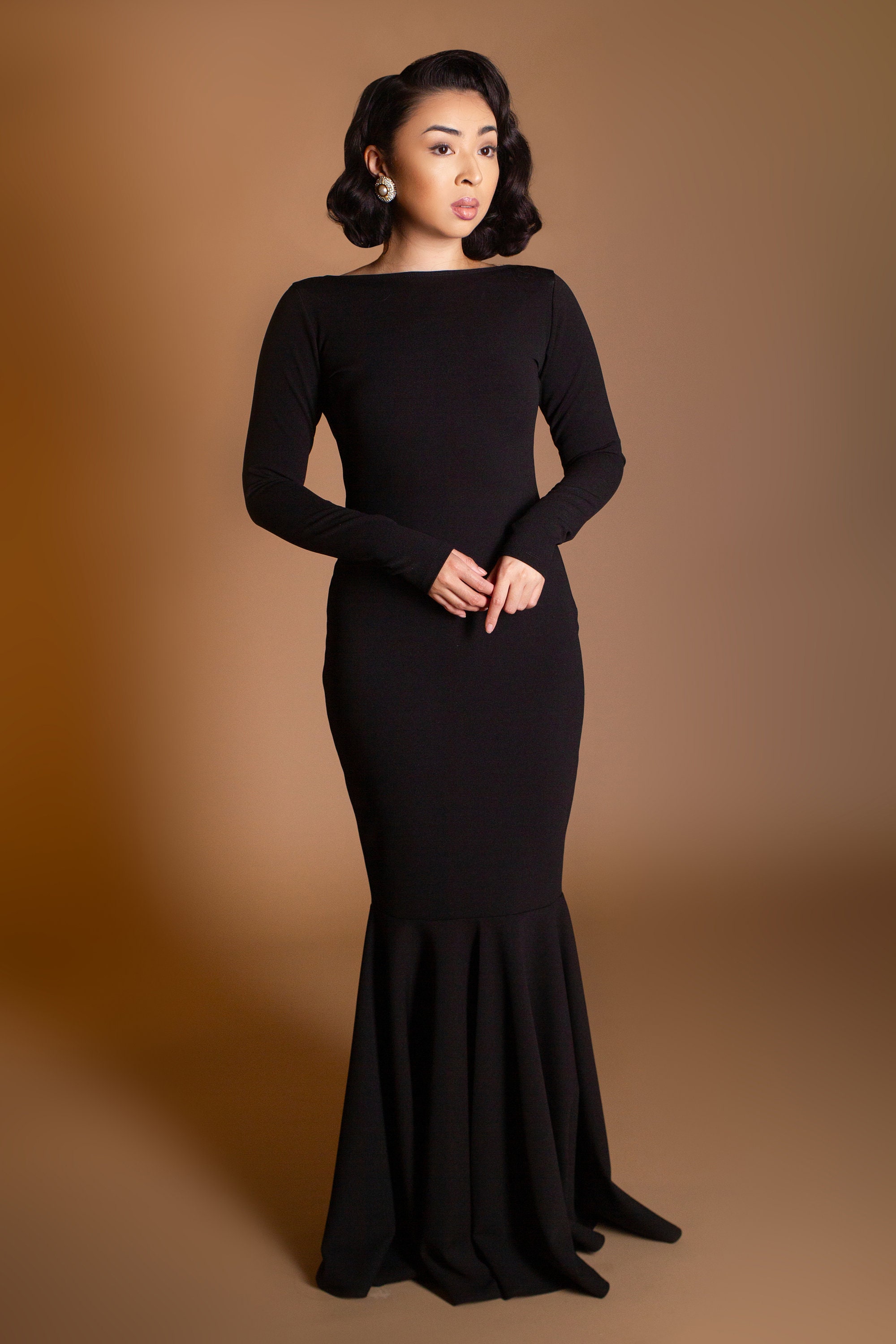 Black Mermaid Dress: Boat Neck, Long Sleeve, Backless Evening Gown