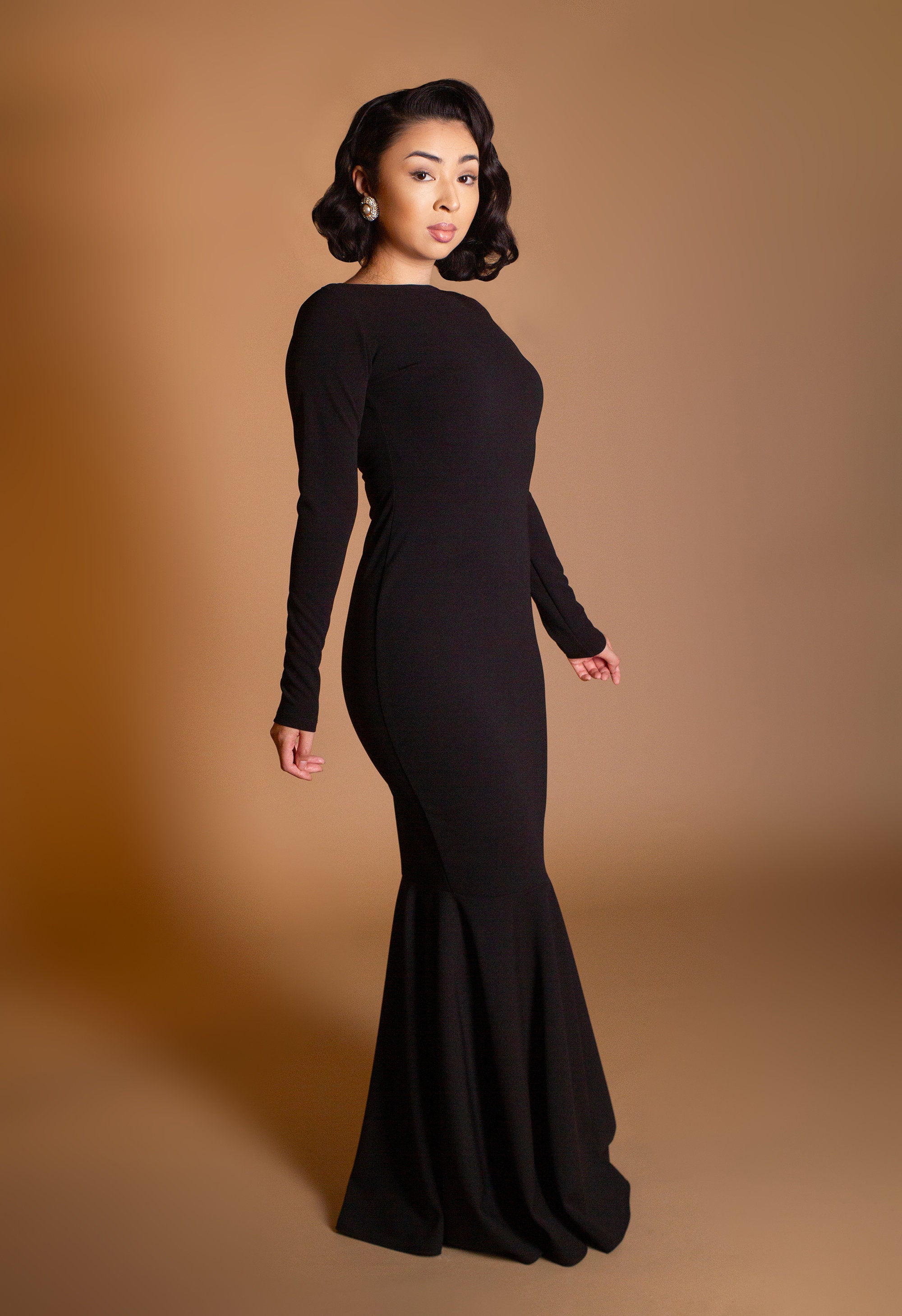 Black Mermaid Dress: Boat Neck, Long Sleeve, Backless Evening Gown