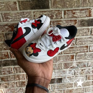 Kids Minnie Mouse Custom Nke Sneaker