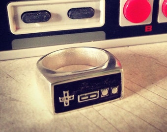 Sterling Silver Gamer Ring- Vintage Nintendo NES Controller Ring- Great Gift