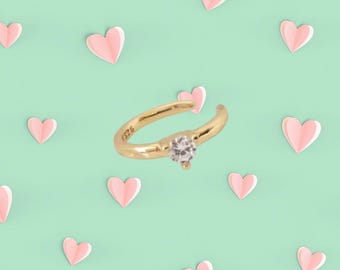 Gold Diamond Ear Cuff , No Piercing , Diamond Ear Cuff ,  Gifts for her , 18k Gold Plated Ear Cuff , Minimalist Style