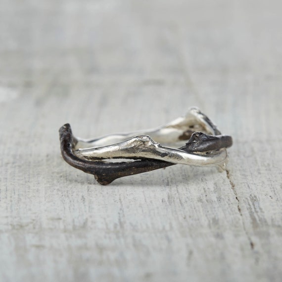 Anillo de plata entrelazado para hombres Ramita entrelazada de plata esterlina oxidada Anillo de bodas de naturaleza para hombres Etsy Mexico
