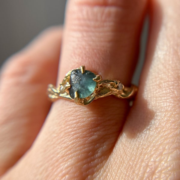 Woodland Montana Sapphire Ring | Nature Inspired Engagement Ring, Alternative Engagement Ring in Gold, Handmade Rough Montana Sapphire Ring