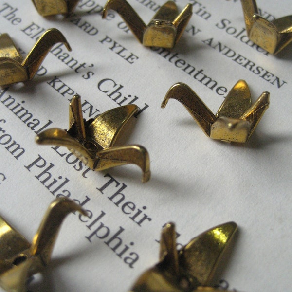 New Arrival 6 pieces Antique Gold Origami Style Bird Charms