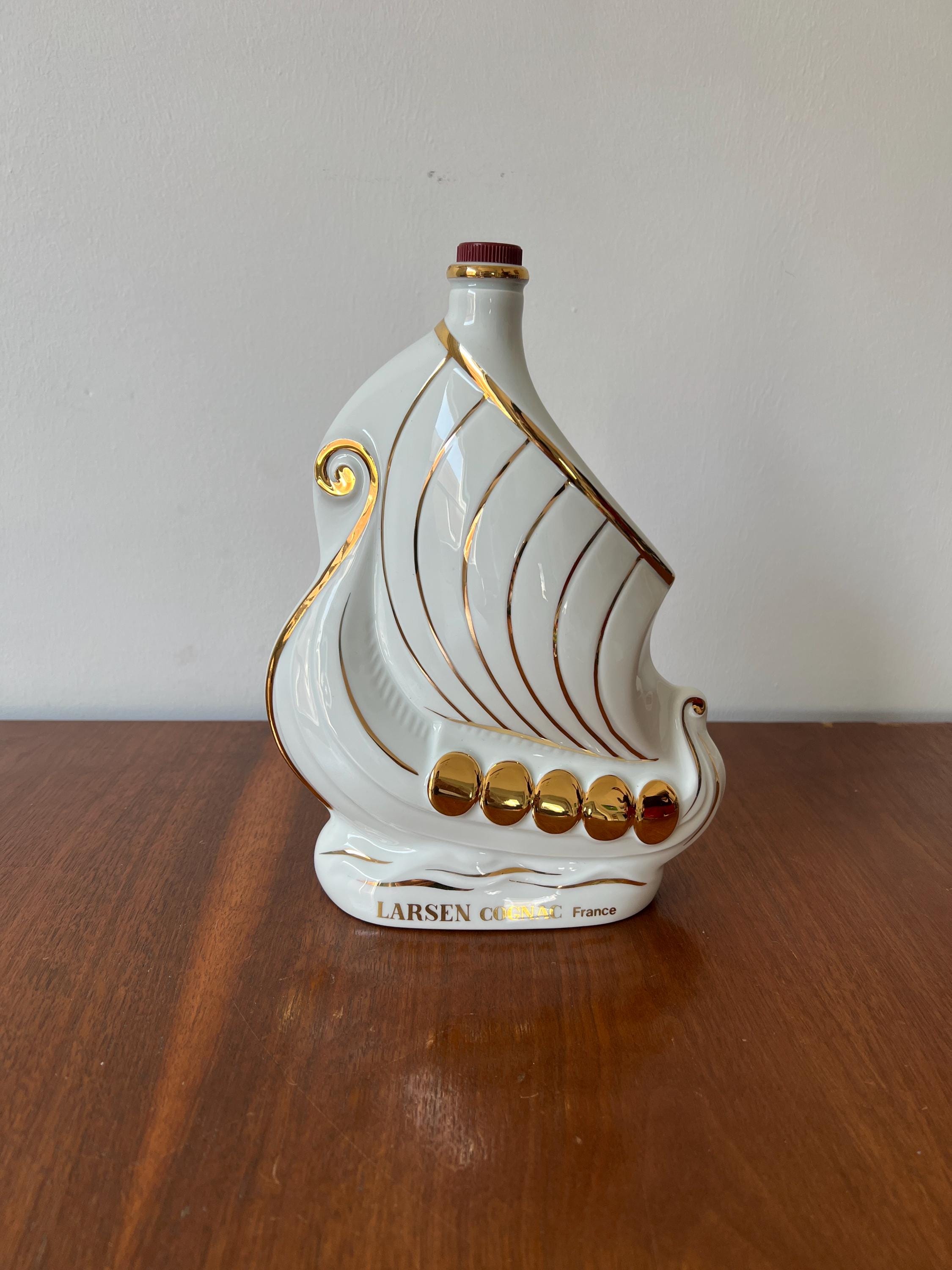 Larsen Cognac - Etsy