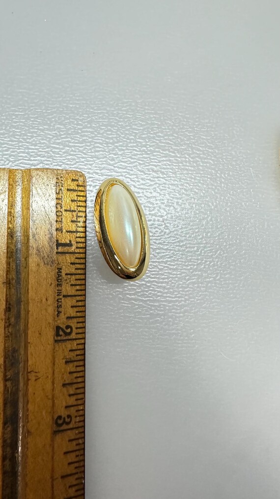 Richelieu Faux Pearl Clip-on Earrings - image 8