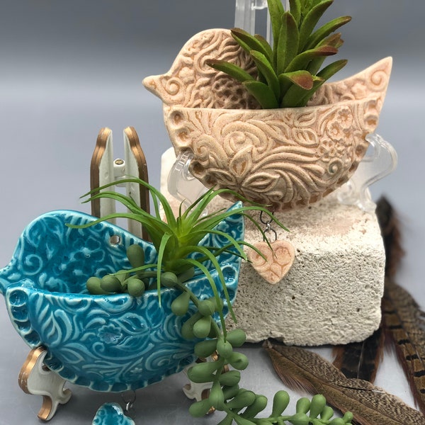Love Bird Air Plant Wall Pocket - Cute Wall Decor, Bird Pocket w/ Heart Love or Remembrance / Bird Lover Gift / Handmade / INSTOCK
