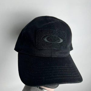 Vintage streetwear y2k sk8 Oakley cap