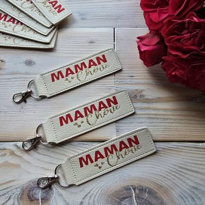 Sweet Mother&#39;s Day Gift - Dear Mom Keychain