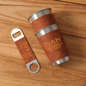 Groomsmen Gifts, Personalized Beer Cup, Beer Mug with Leather Can Holder, Groomsman Gift, Best Man Gift, Groomsmen Proposal, Gift for Men