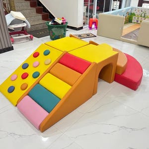 Zestaw do wspinaczki Soft Play z tunelem i zjeżdżalnią - 6 klocków