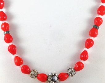 Vintage Red Ribbed Glass and Rhinestone Beaded Art Deco Necklace (N-1-5)