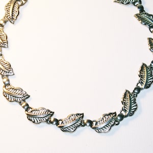 Vintage Bergere Silver Tone Rhodium Leaf Necklace (N-2-1)