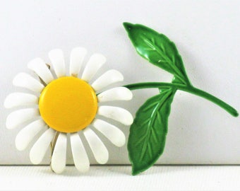 Vintage Mod Flower Power Daisy Floral Brooch Pin (B-2-2)