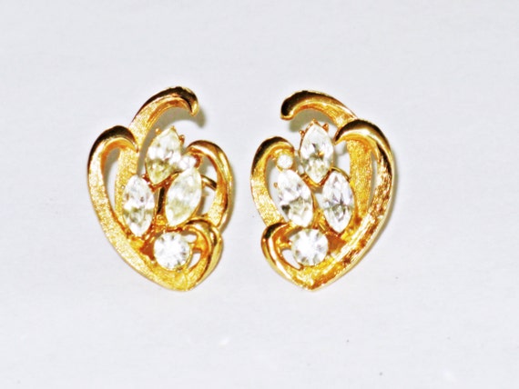 Vintage BSK Gold Tone Clear Rhinestone Clip Earrings (E-2-2)