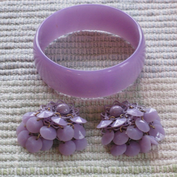 RESERVED for Teresa - Do Not Purchase - Lavender Lilac Orchid Moonglow Bracelet and Earrings (BR-2-6)
